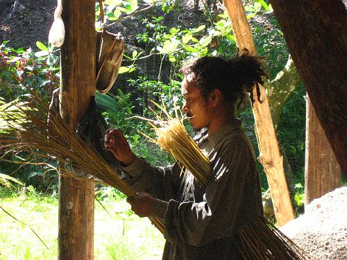 Tying Straw